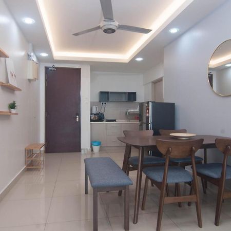 Alam Sanjung Seksyen 22 @ Shah Alam By Idealhub ภายนอก รูปภาพ